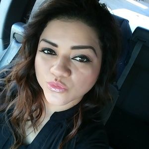 Meet your Posher, Frida